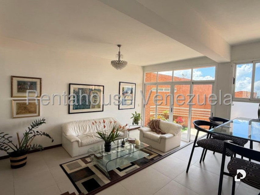 Townhouse en Loma Linda, Caracas – 3