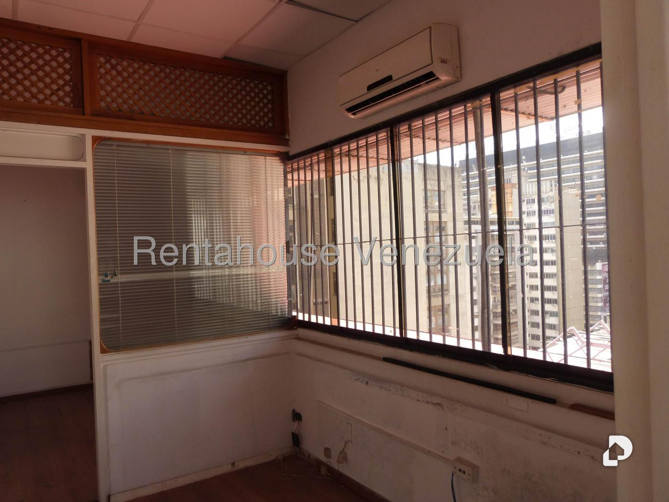 Oficina en Chacao, Caracas – 19