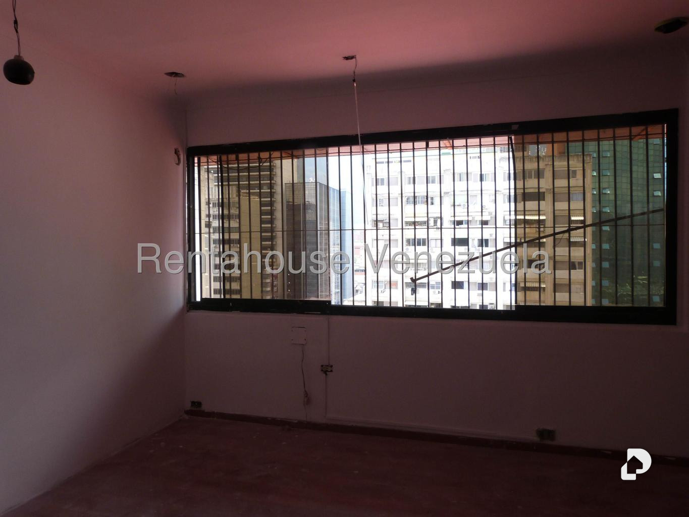 Oficina en Chacao, Caracas – 11