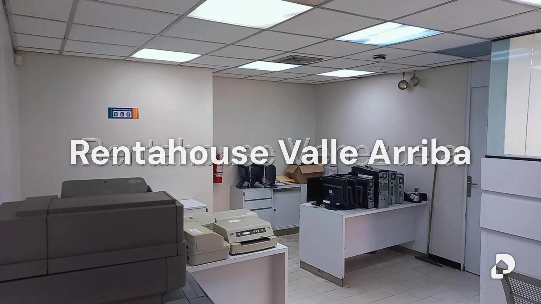 Local comercial en Parroquia La Candelaria, Caracas – 10