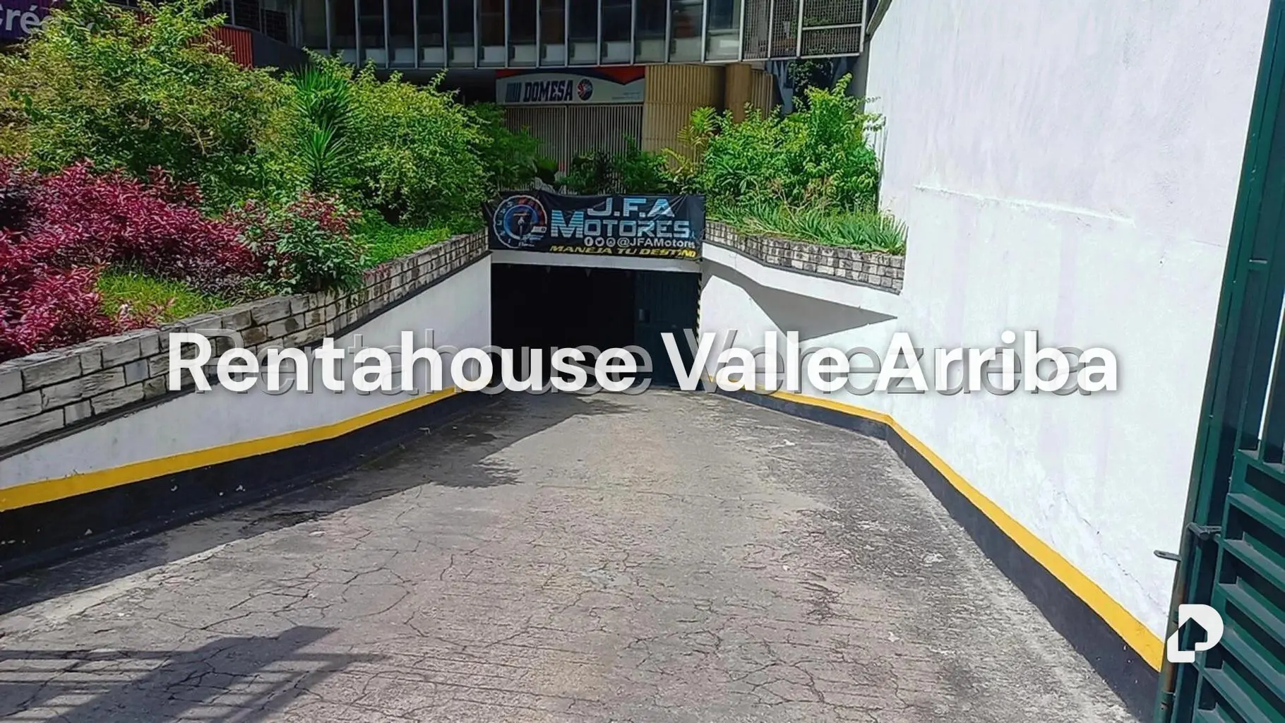 Local comercial en Parroquia La Candelaria, Caracas – 27