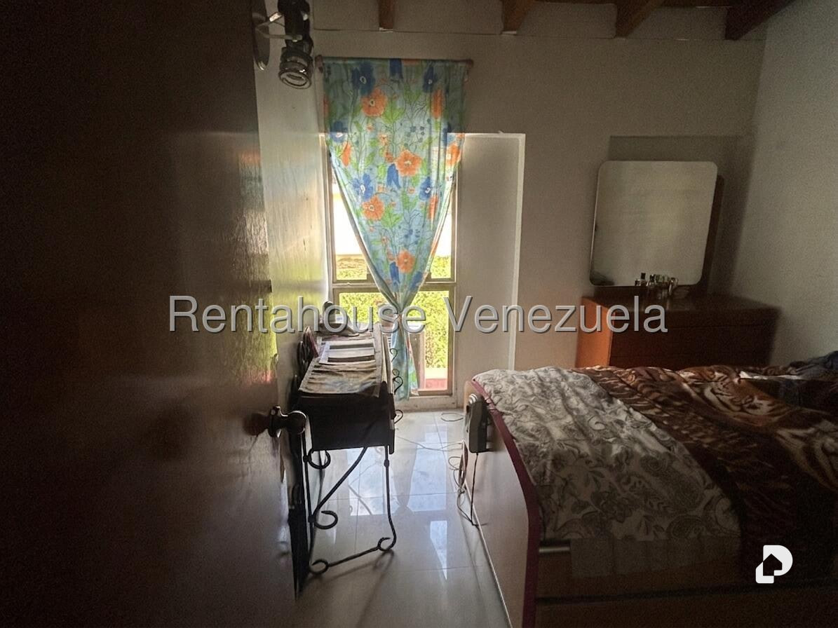 Apartamento en La Boyera, Caracas – 11