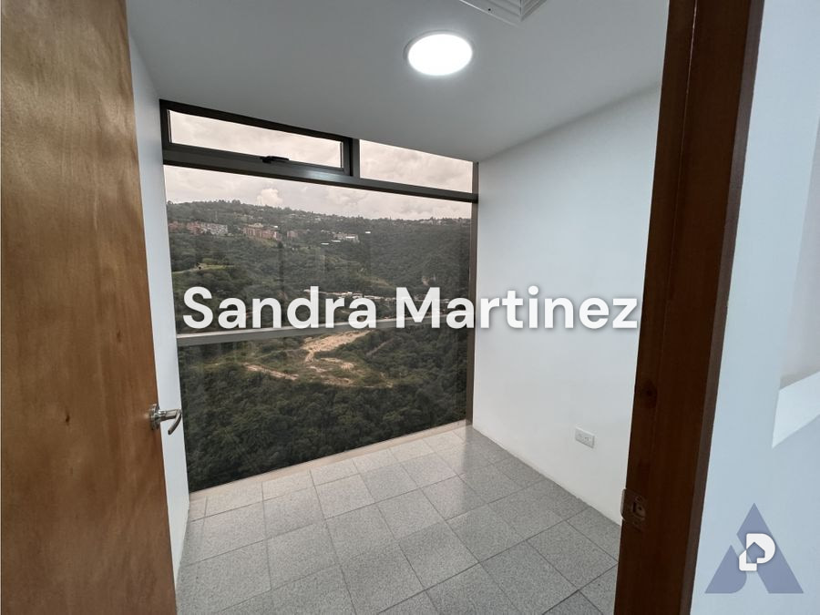 Oficina en Macaracuay, Caracas – 26