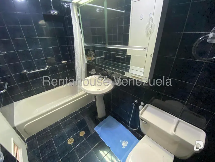 Apartamento en Las Esmeraldas, Caracas – 14