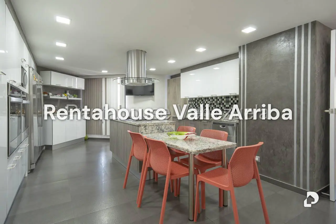 Apartamento en Colinas de Valle Arriba, Caracas – 3