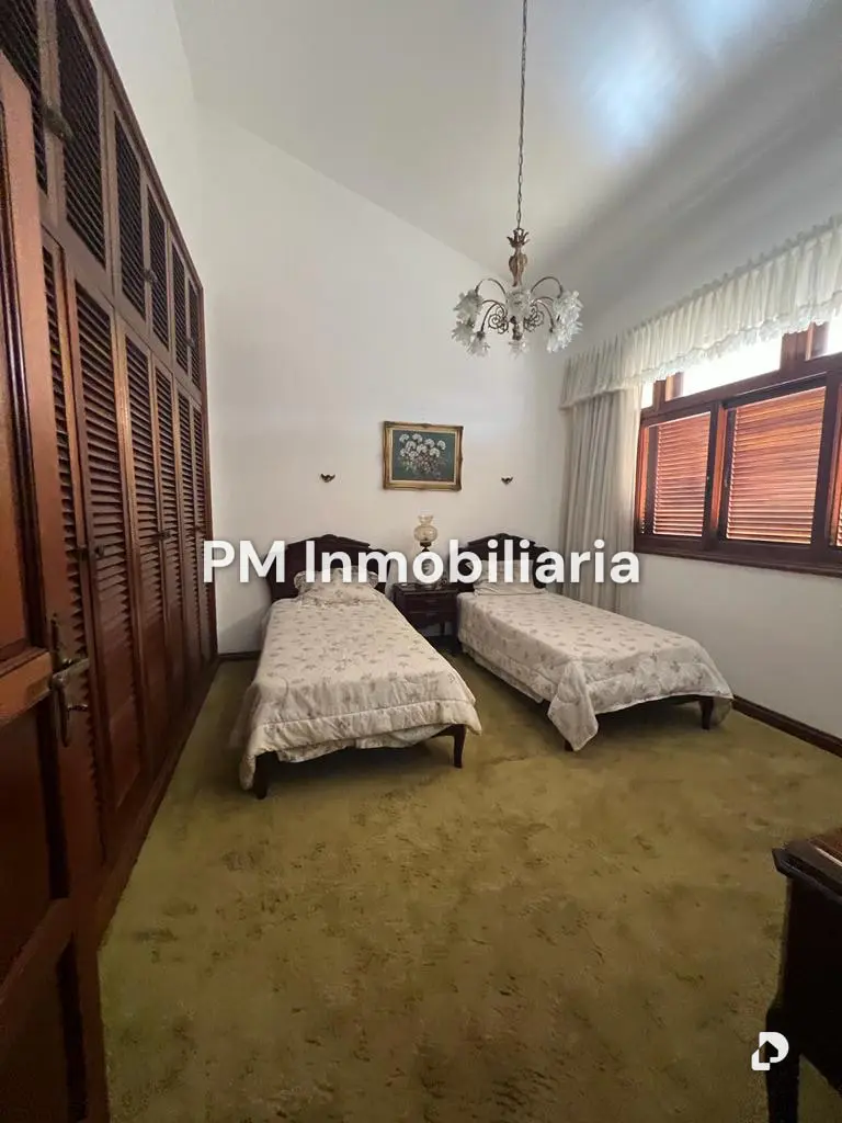 House in Colinas de Tamanaco, Caracas – 13