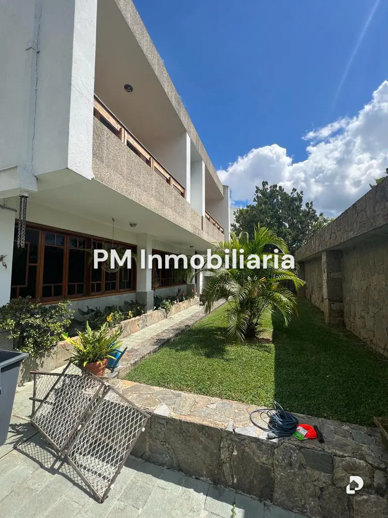 House in Colinas de Tamanaco, Caracas – 2