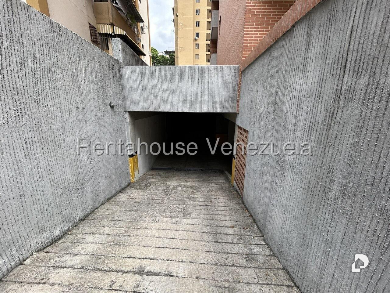 Apartamento en La Florida, Caracas – 29