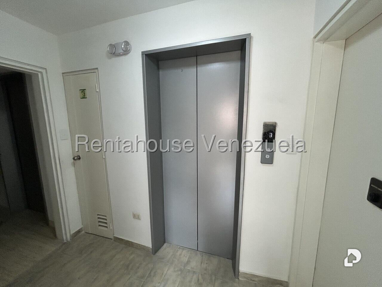 Apartamento en La Florida, Caracas – 7