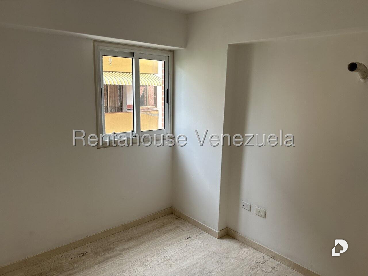 Apartamento en La Florida, Caracas – 23