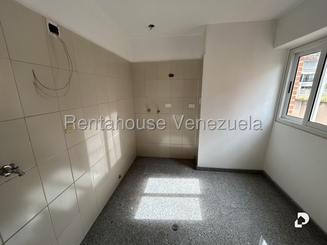 Apartamento en La Florida, Caracas – 19