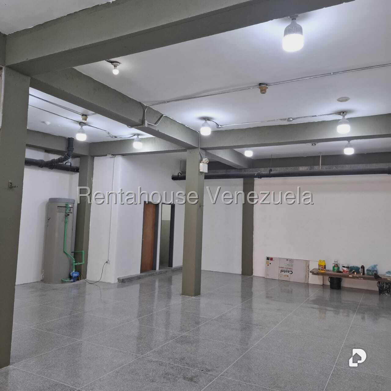 Local comercial en Parroquia La Candelaria, Caracas – 10