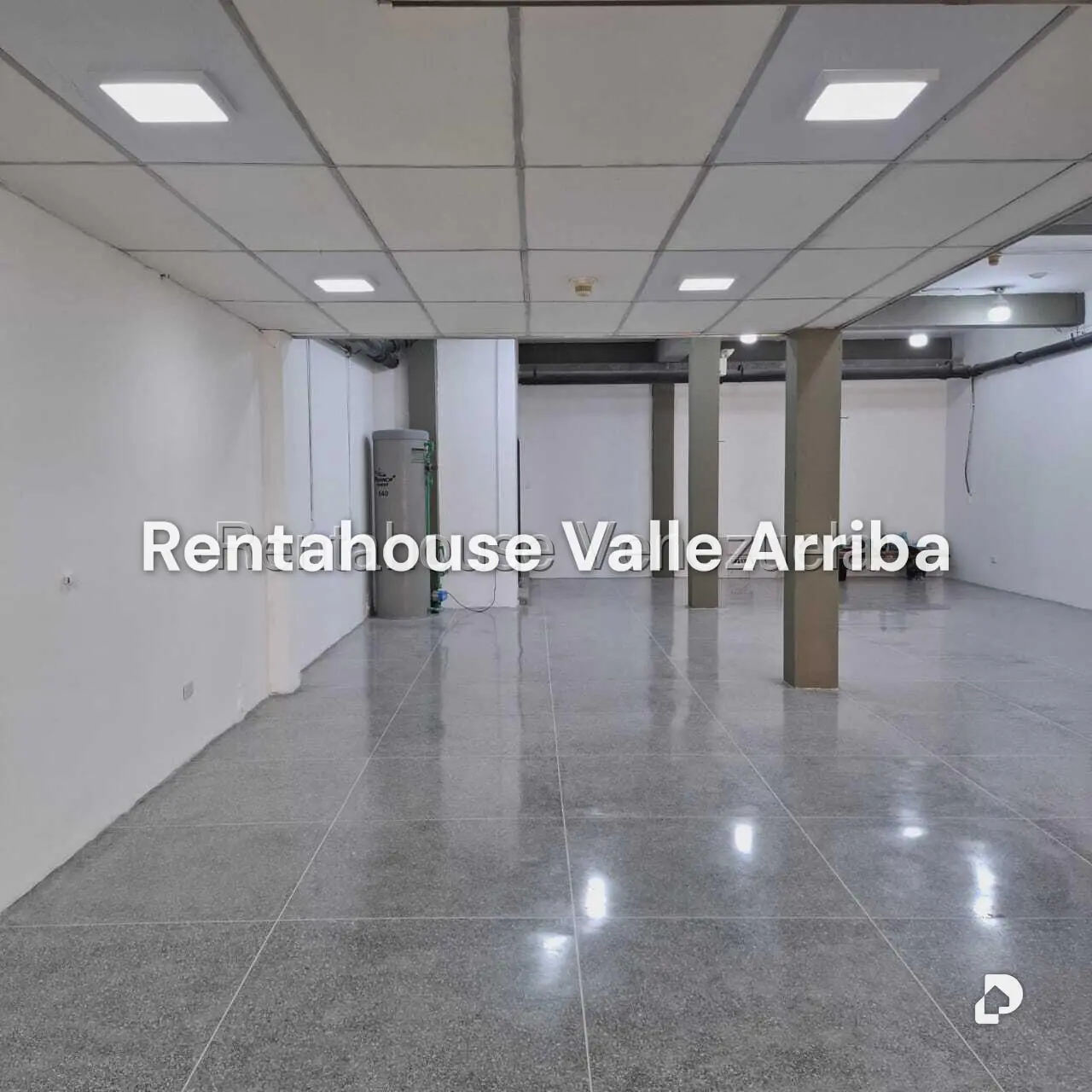 Local comercial en Parroquia La Candelaria, Caracas – 9