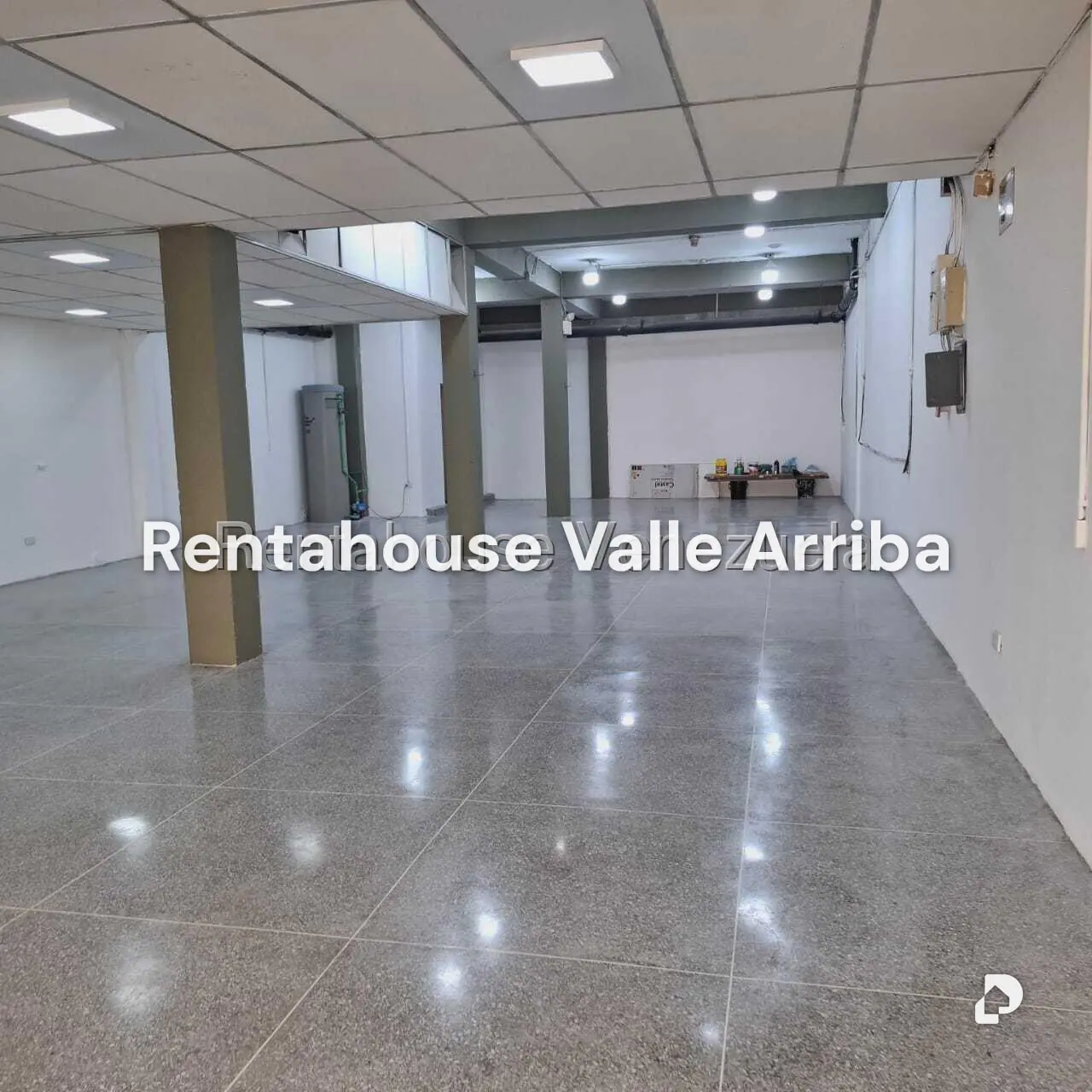 Local comercial en Parroquia La Candelaria, Caracas – 6