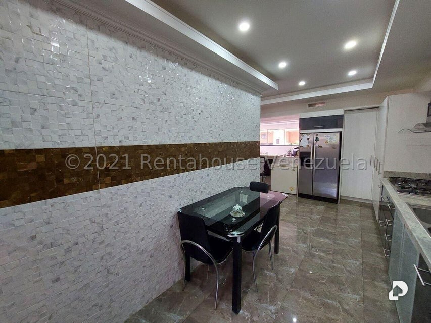 Apartamento en Parroquia Urbana San José, Valencia – 9