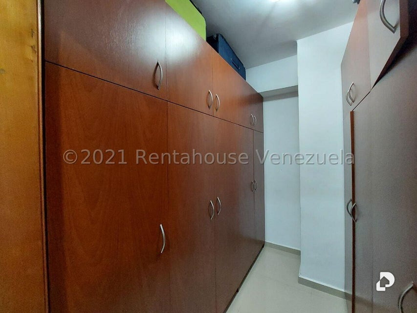 Apartamento en Parroquia Urbana San José, Valencia – 16