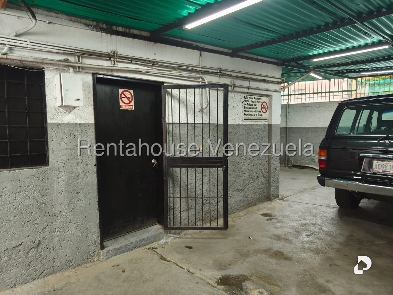 Local comercial en Colinas de Bello Monte, Caracas – 4