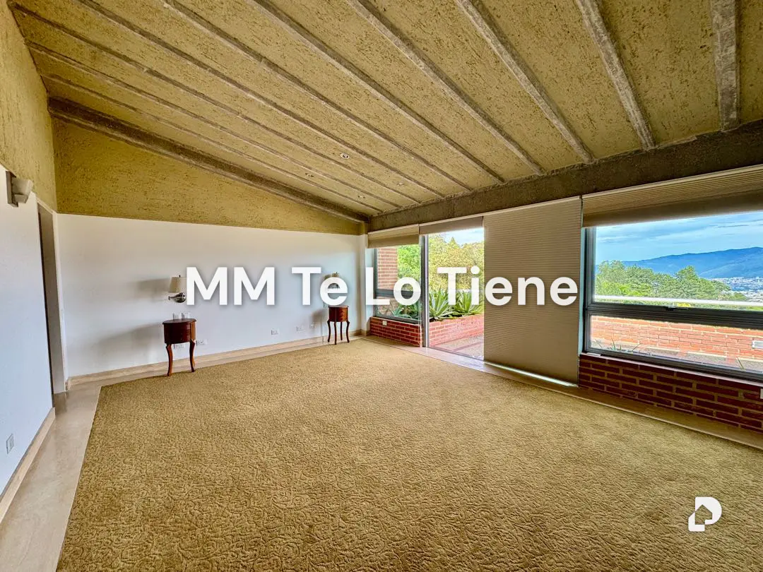 Penthouse in Oripoto, Caracas – 32