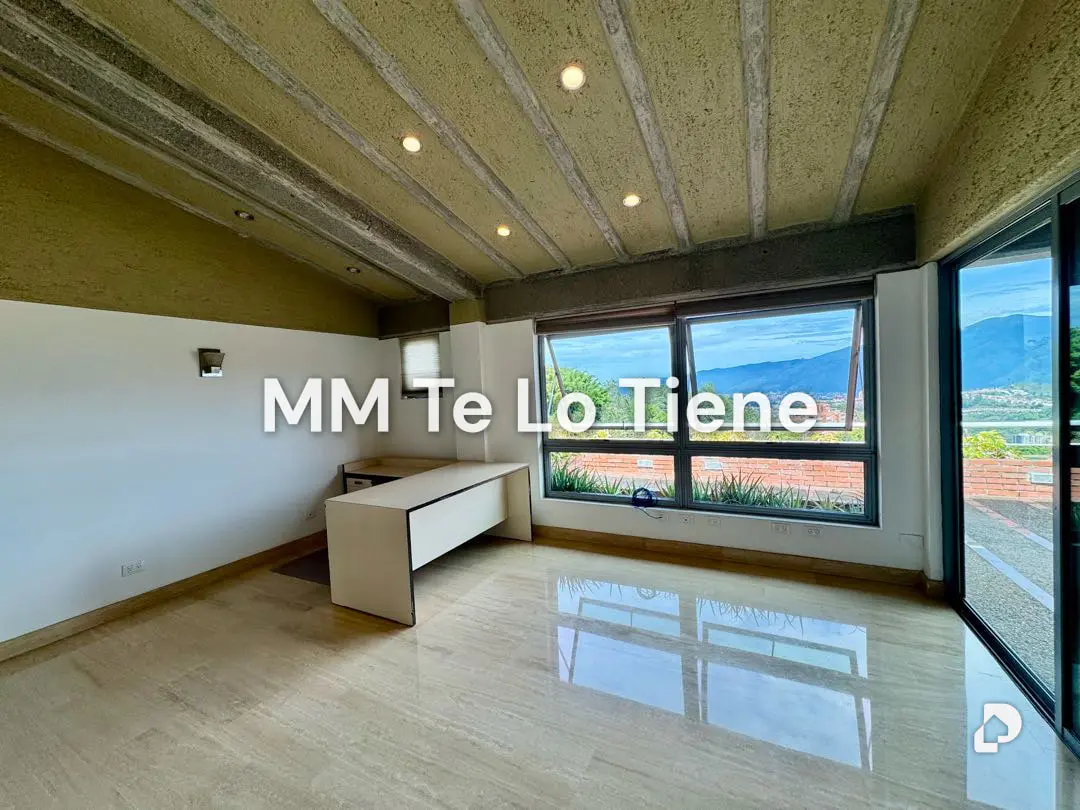 Penthouse in Oripoto, Caracas – 24