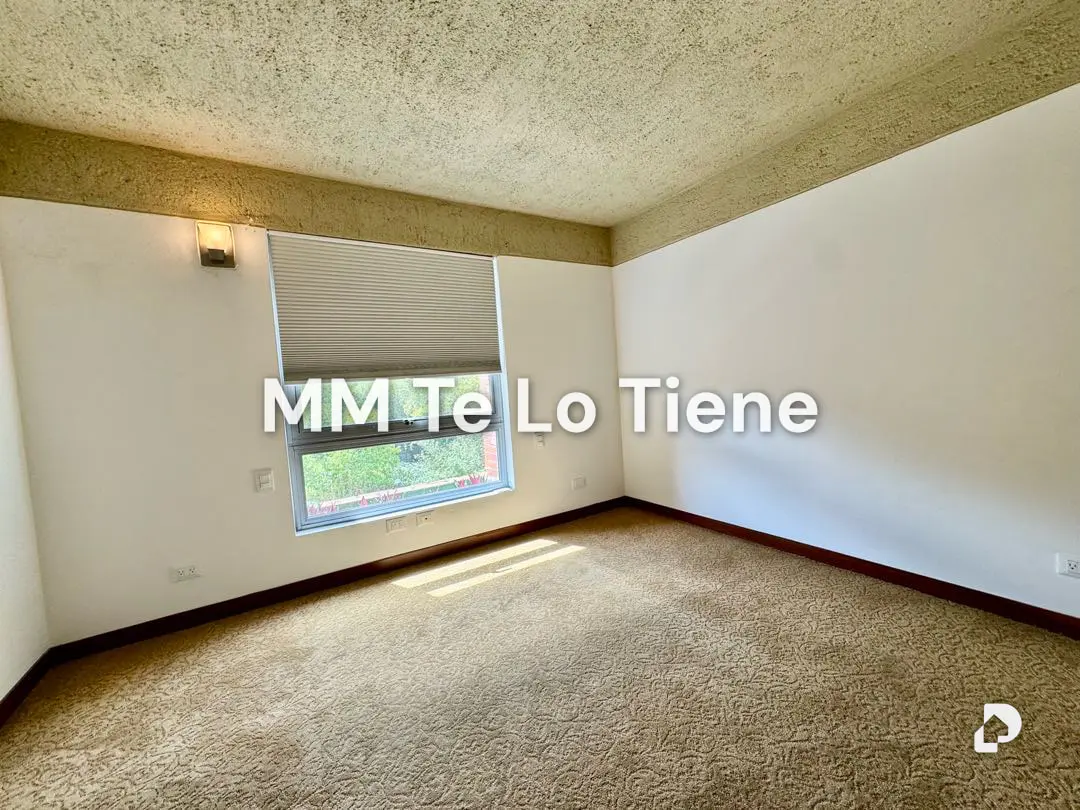 Penthouse in Oripoto, Caracas – 30