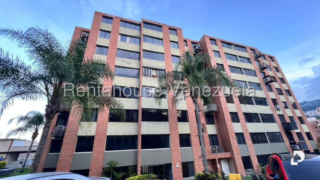 Apartment in Los Naranjos Humboldt, Caracas – 1