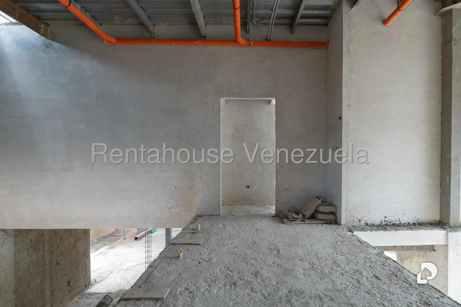 Casa en Santa Paula, Caracas – 12