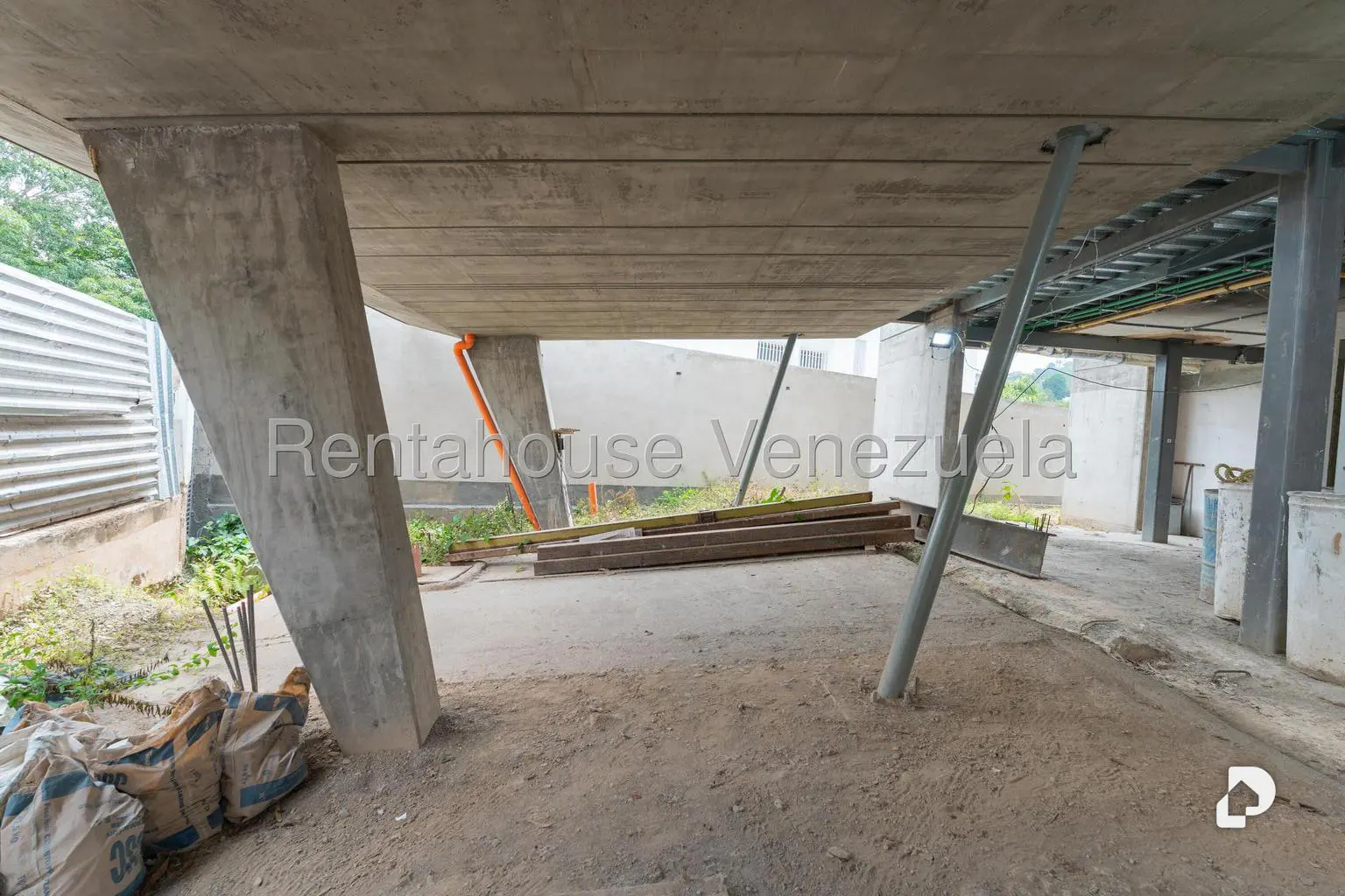 Casa en Santa Paula, Caracas – 6