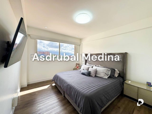 Apartamento en Santa Fe, Caracas – 11