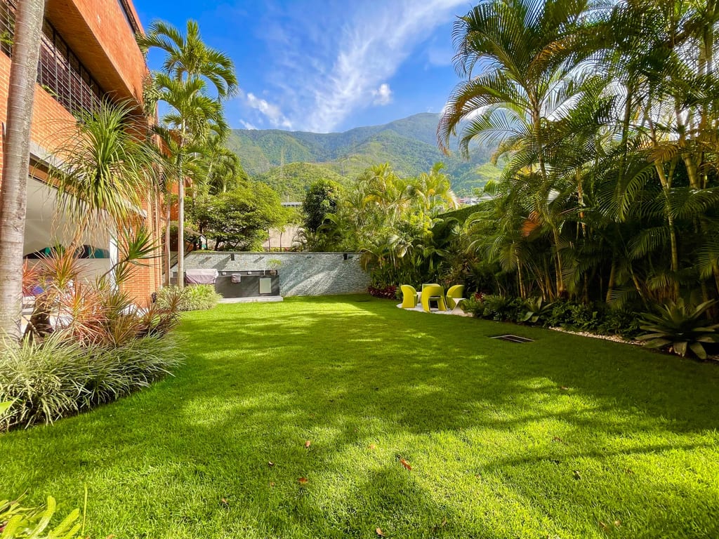 Apartamento en Altamira, Caracas - 1