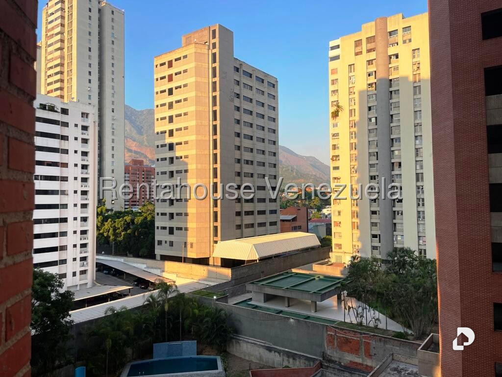 Apartamento en Los Dos Caminos, Caracas