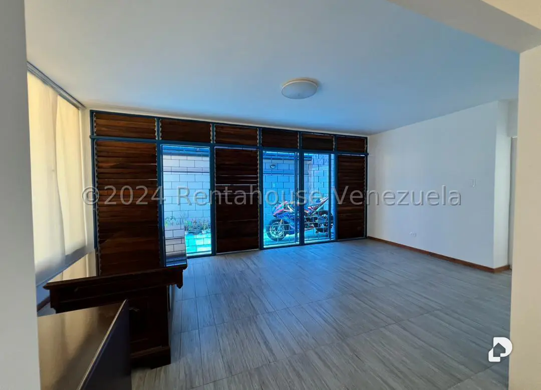 Casa en Prados del Este, Caracas – 21