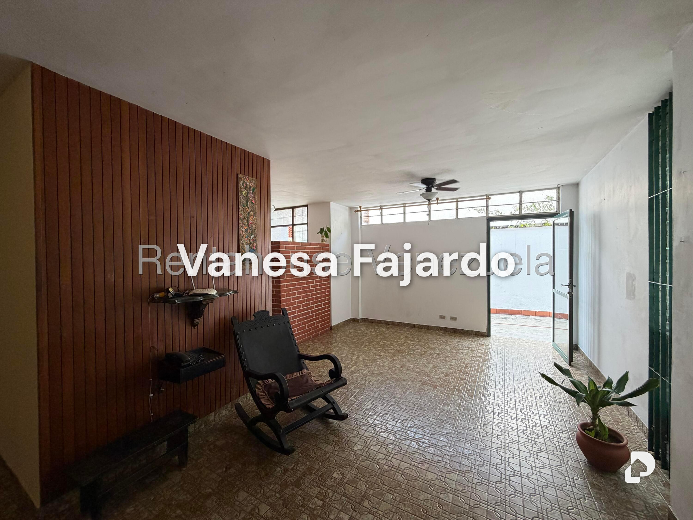 Casa en La Trinidad, Caracas – 3