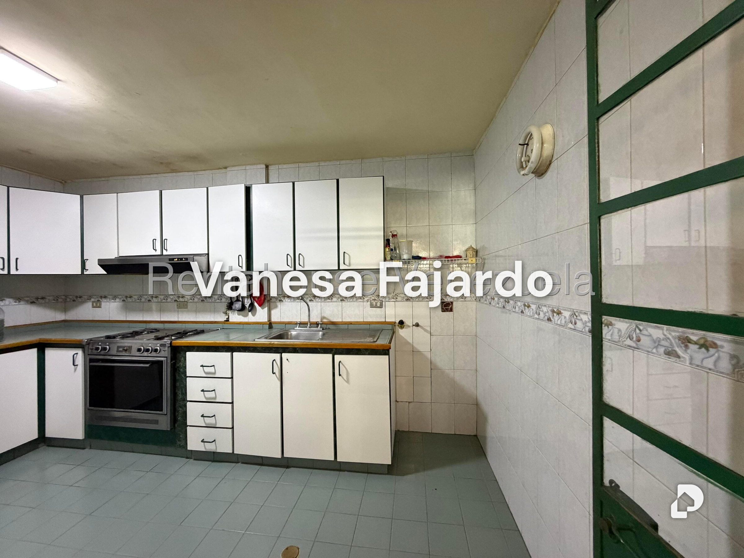 Casa en La Trinidad, Caracas – 5