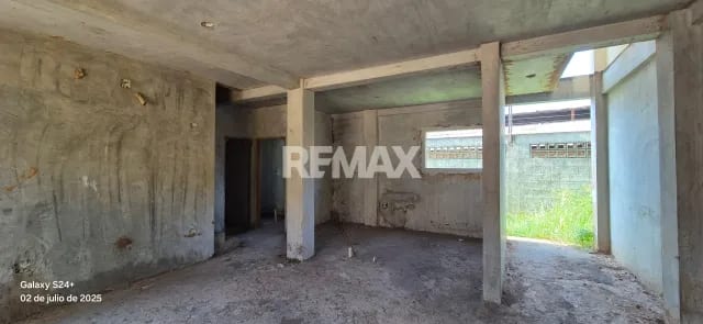 Townhouse en 5 de San Jacinto, Maracaibo - 1