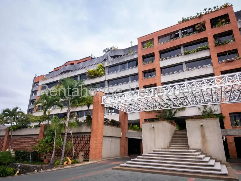 Apartment in Lomas de La Lagunita, Caracas - 1