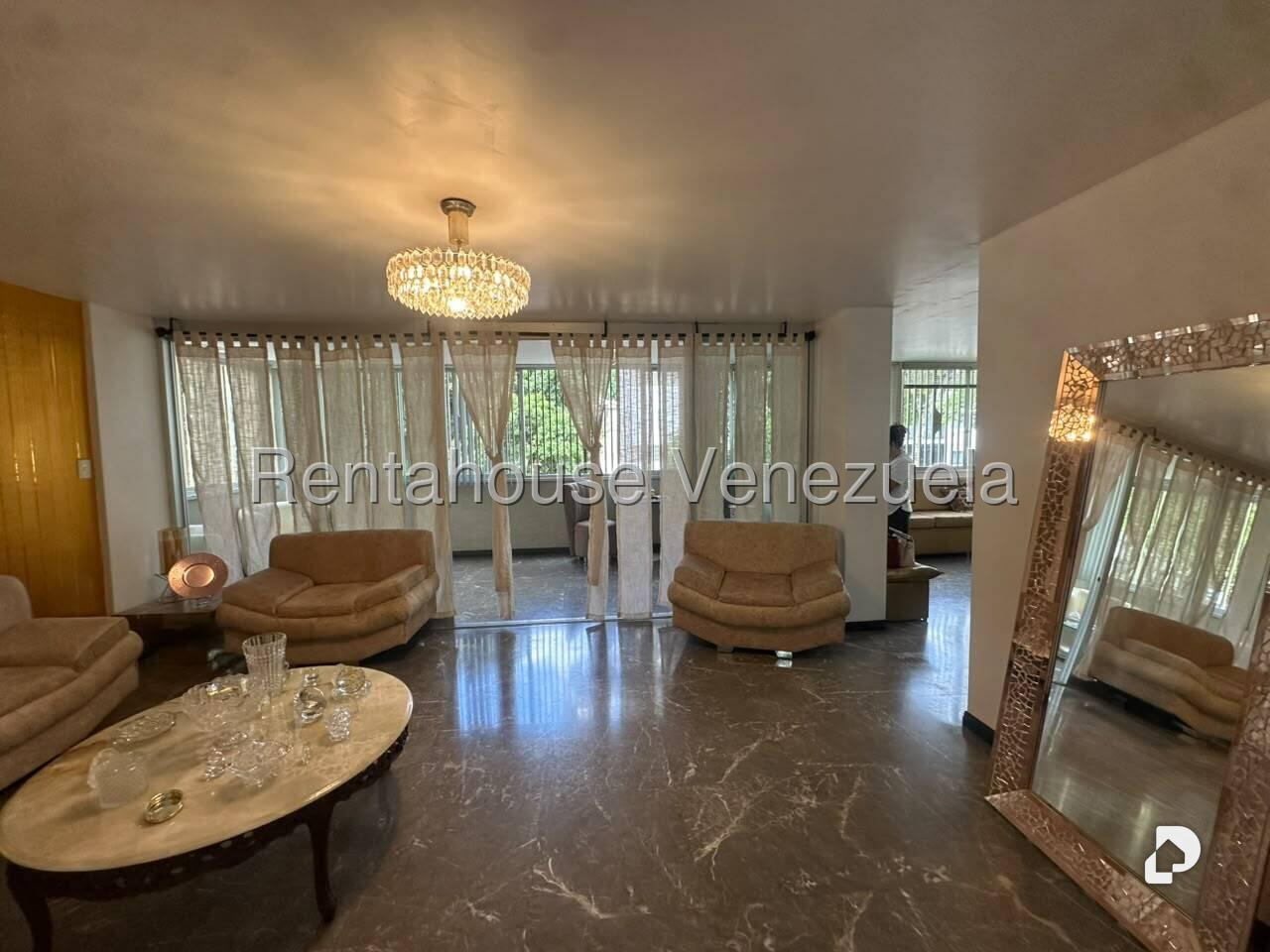 Apartamento en San Bernardino, Caracas