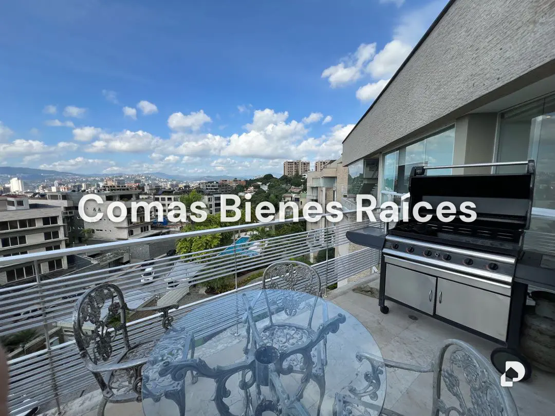 Penthouse in Los Palos Grandes, Caracas – 1