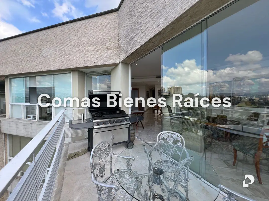 Penthouse in Los Palos Grandes, Caracas – 6