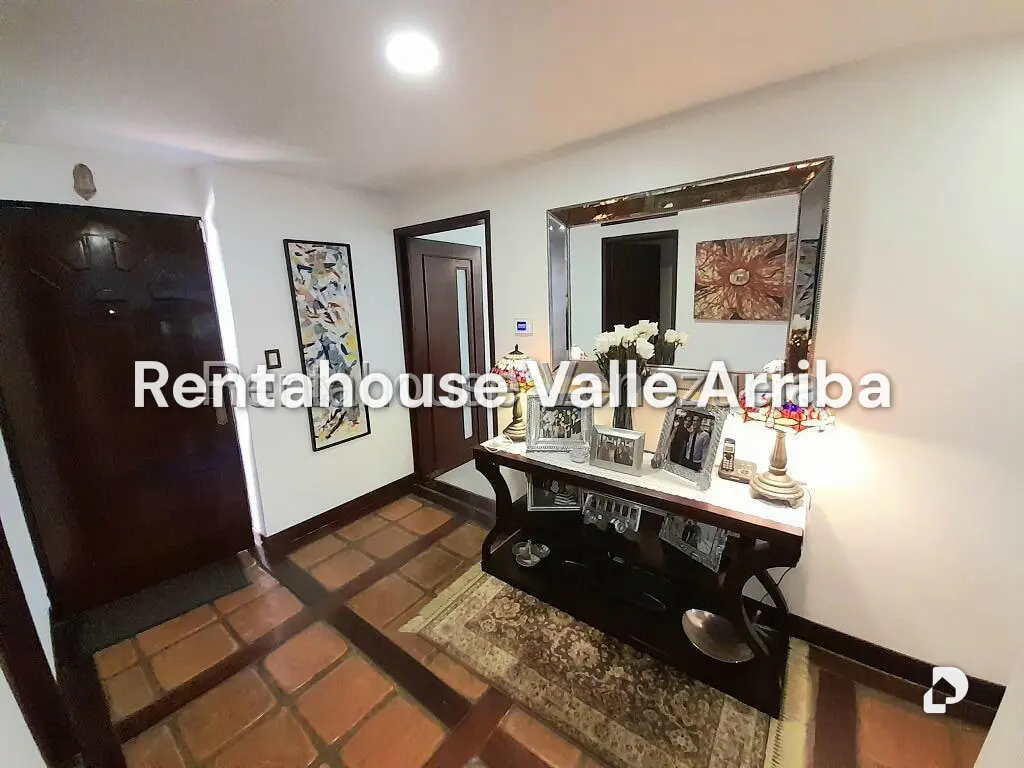 House in La Tahona, Caracas – 3