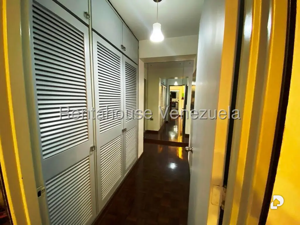 Apartamento en Colinas de Bello Monte, Caracas – 25
