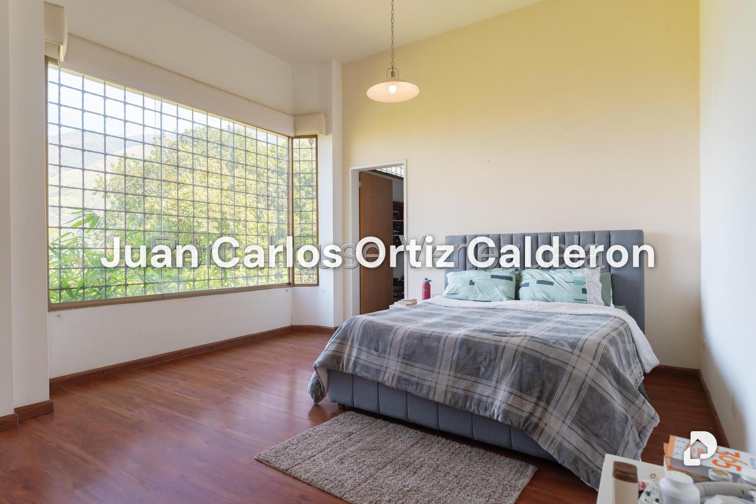 House in Miranda, Caracas – 28