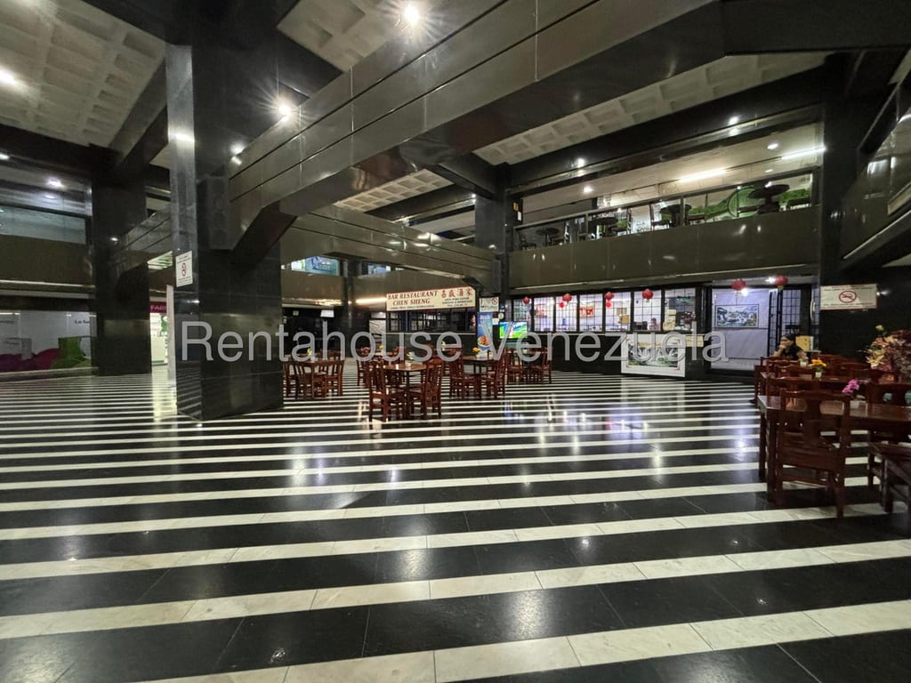 Local comercial en La California Norte, Caracas - 1