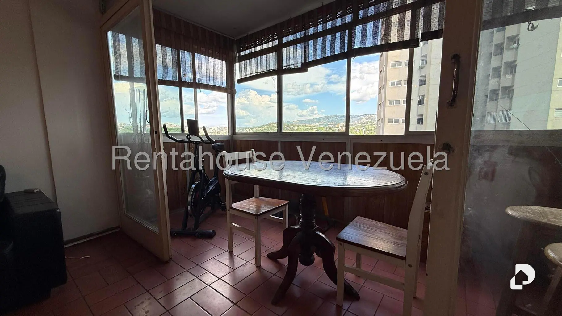 Apartamento en Altamira Sur, Caracas – 4