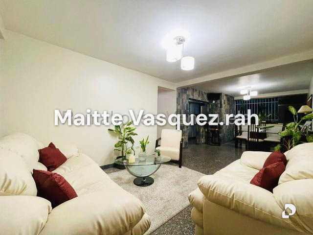 Apartamento en Residencia Turmero, Turmero – 2