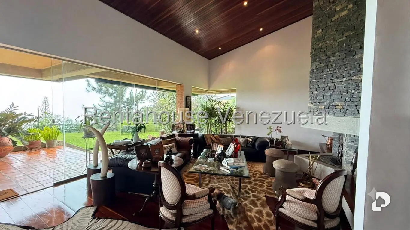 Casa en Oripoto, Caracas – 7