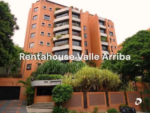 Apartamento en Colinas de Valle Arriba, Caracas – 1