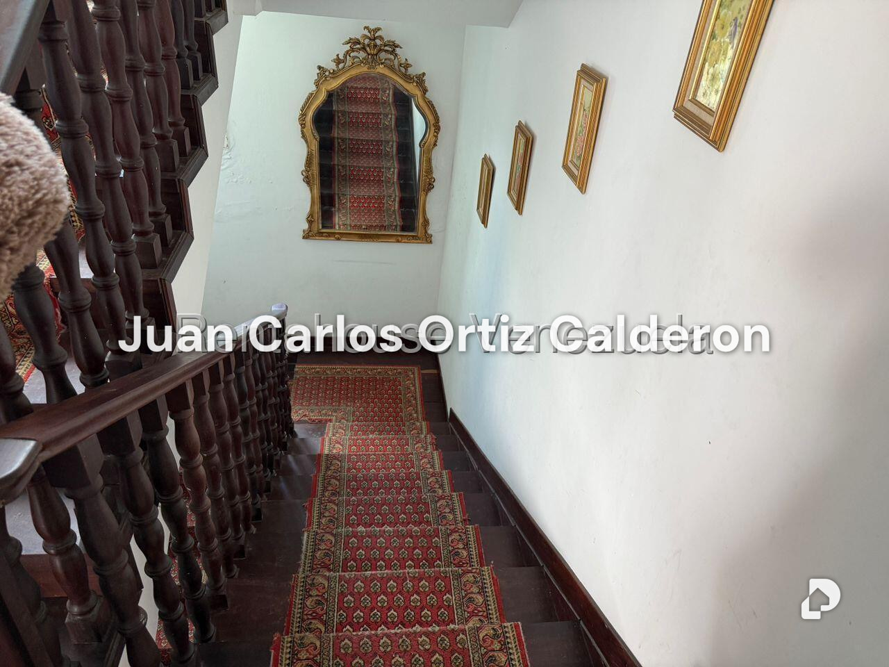 Casa en Cumbres de Curumo, Caracas – 17