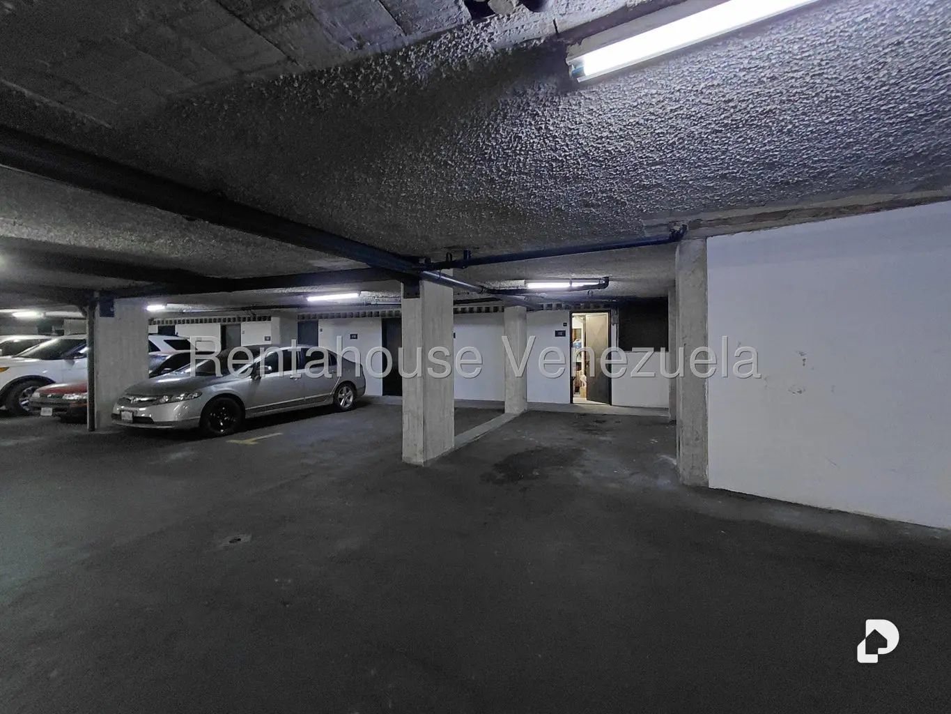 Penthouse en Los Dos Caminos, Caracas – 42