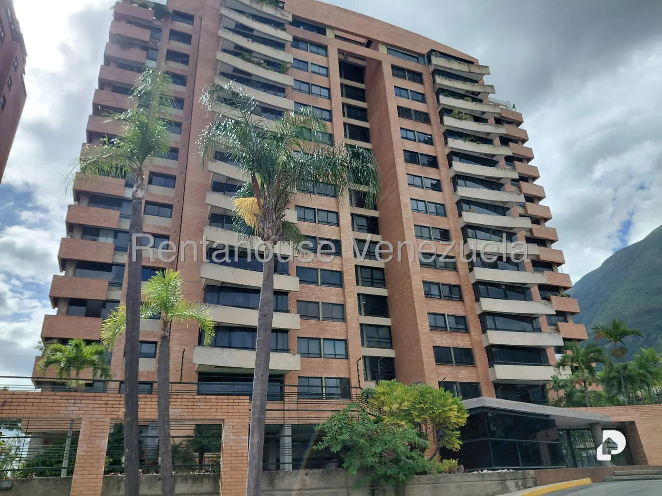 Penthouse en Los Dos Caminos, Caracas – 3