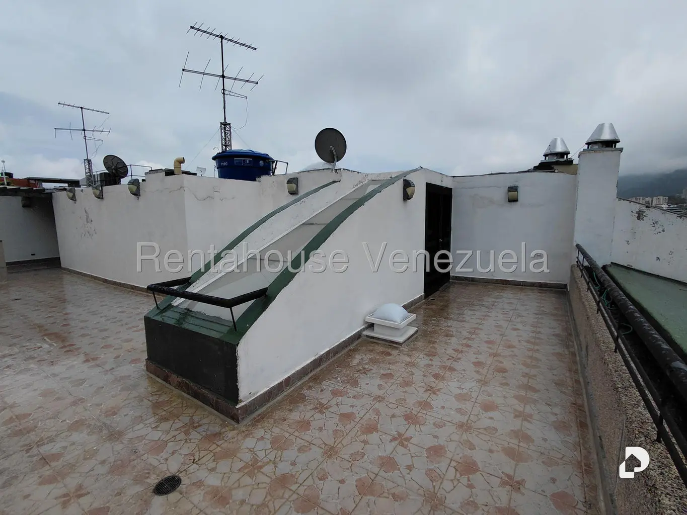 Penthouse en Los Dos Caminos, Caracas – 40